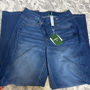 HALARA Denim Blue Flare Jeans size Medium Tall